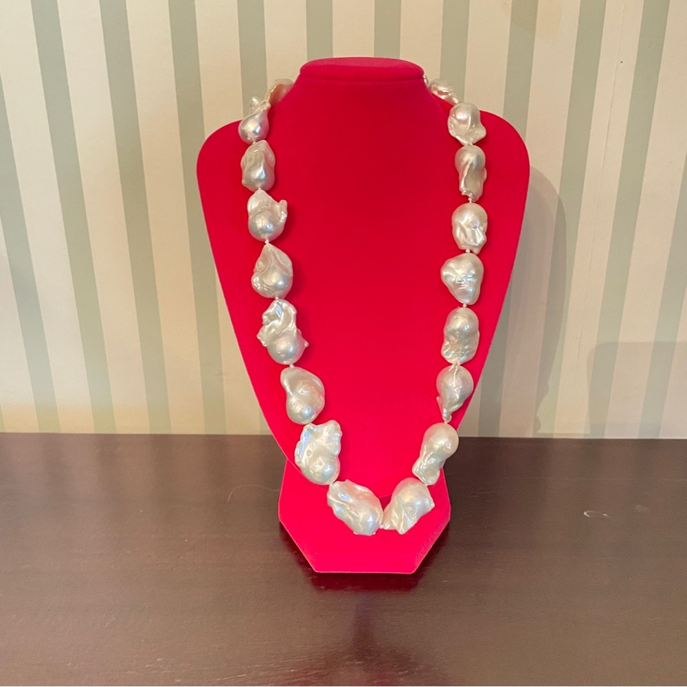 White Freshwater Baroque Pearl Necklace Never Used